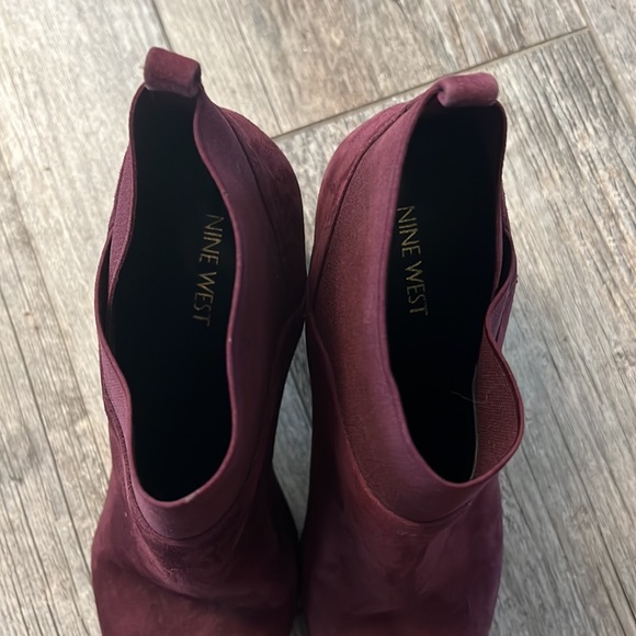 Nine West booties - Picture 5 of 6